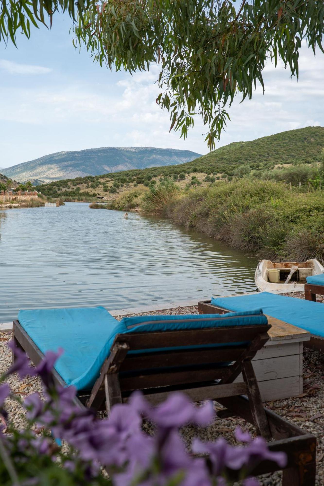 Garden Villa Lake Side&Glamping Ksamil Exterior foto